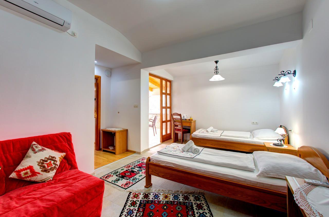 Hotel Almira Mostar Exterior photo