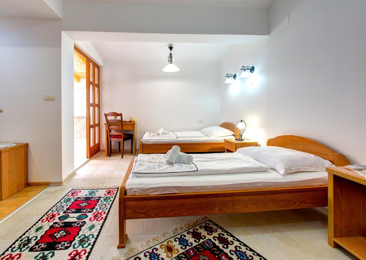 Hotel Almira Mostar Exterior photo